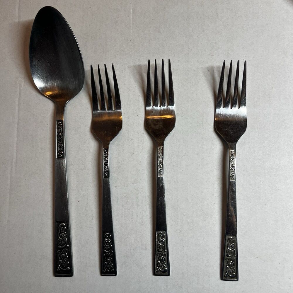 Vintage National Stainless Rambling Rose Flatware Japan Lot 3 Forks 1 Spoon